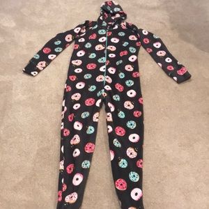 Footed onesie pajamas